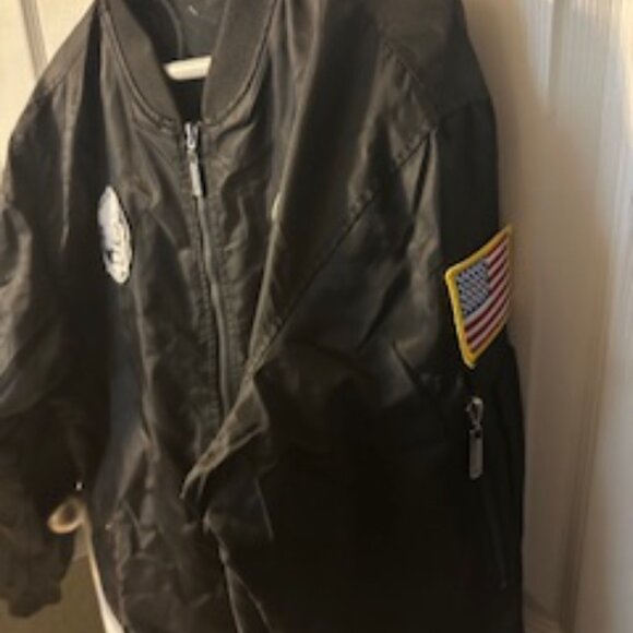 Men's Reversible Bomber Jacket - Picture 4 of 4